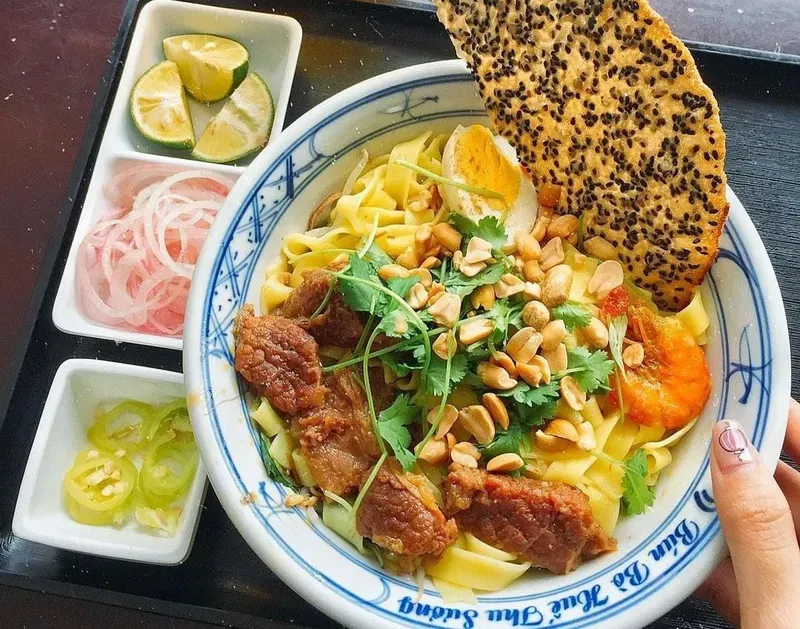 Cách nấu mì quảng 5