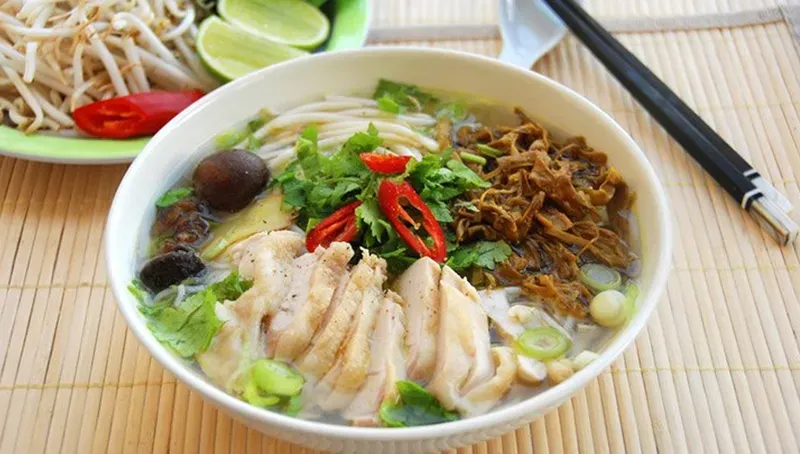 cách nấu phở gà 1