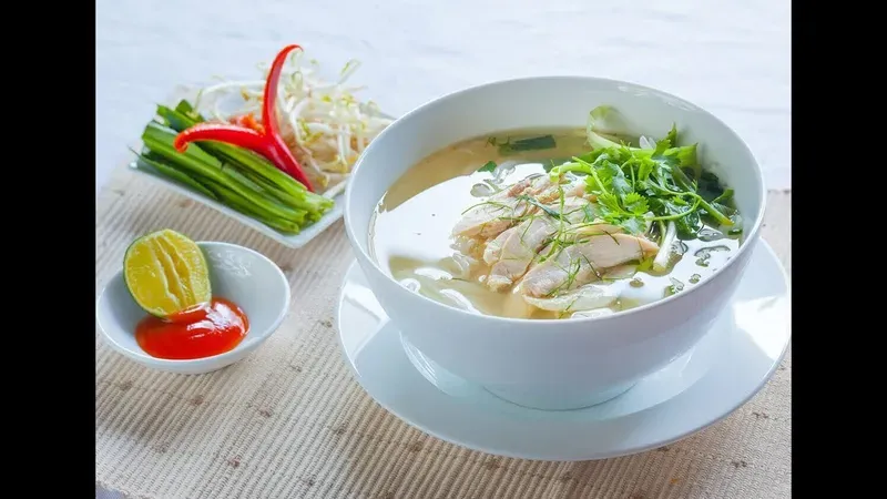 cách nấu phở gà 2
