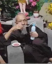 thầy ông nội meme 32