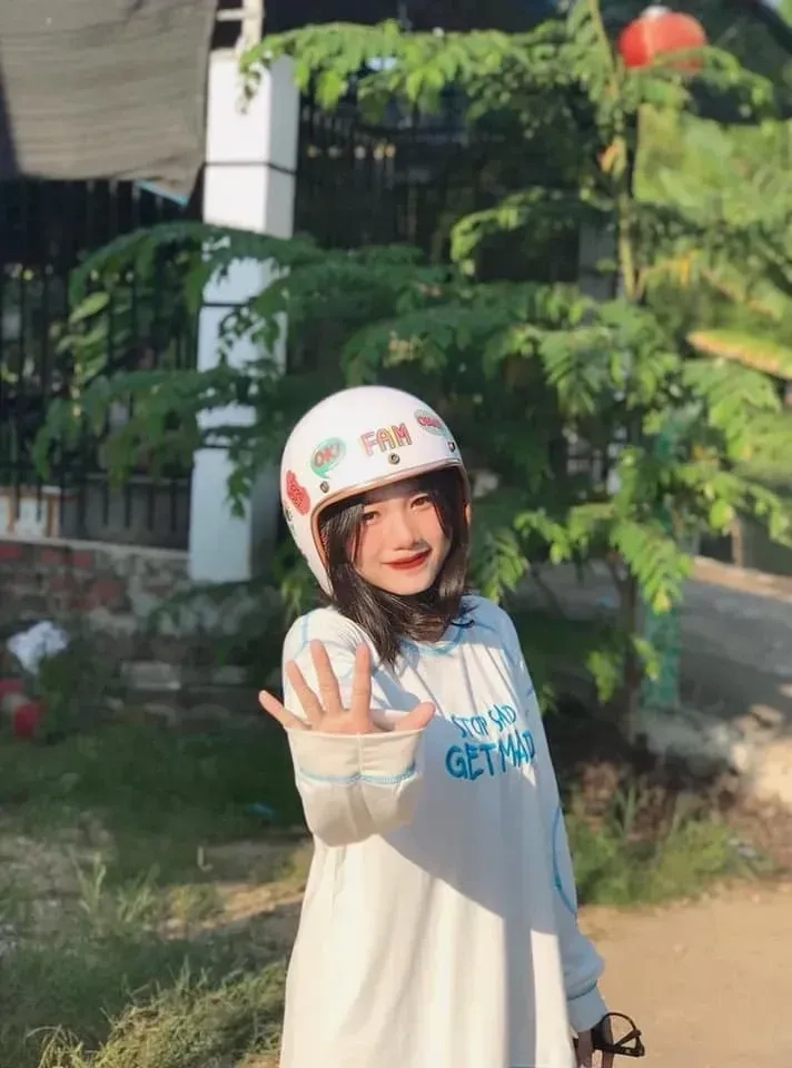 Hình nền phô mai que con gái miễn phí, dễ dàng tải về và sử dụng