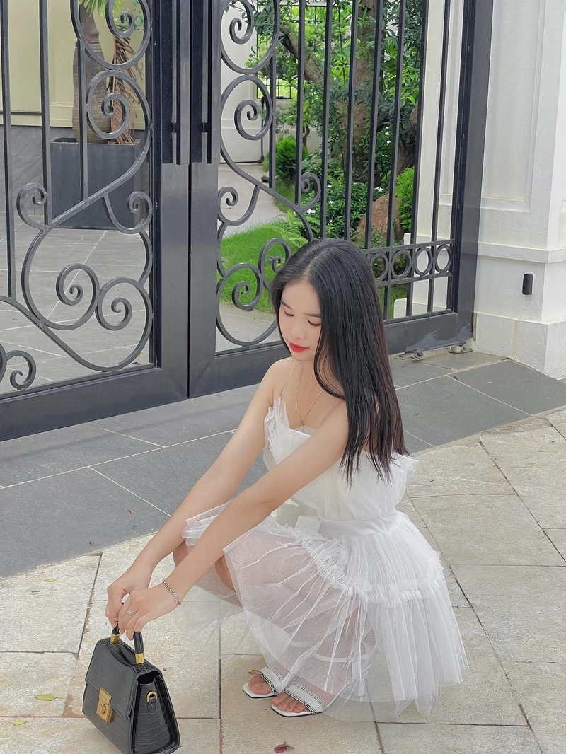 Ảnh gái xinh k7 toát lên vẻ đẹp tự nhiên và dễ thương trong mọi khung hình