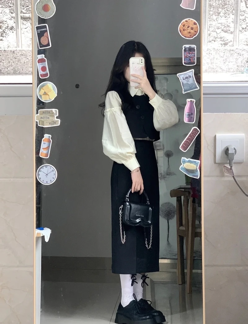 Ảnh chụp trước gương phong cách vintage mang đến sự hoài cổ