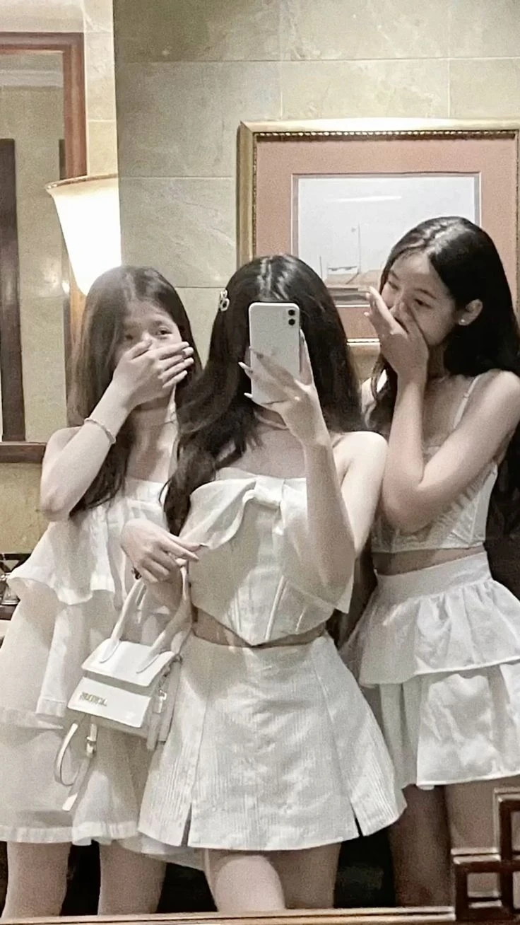Anh gái đẹp cute mang đến sự duyên dáng và vẻ đẹp nhẹ nhàng