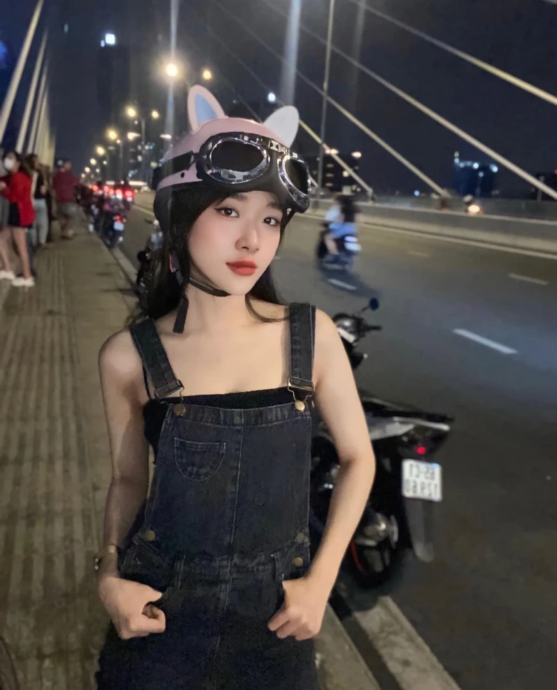 Gái xinh 2k6 Instagram khoe vẻ đẹp thanh thoát, ngọt ngào