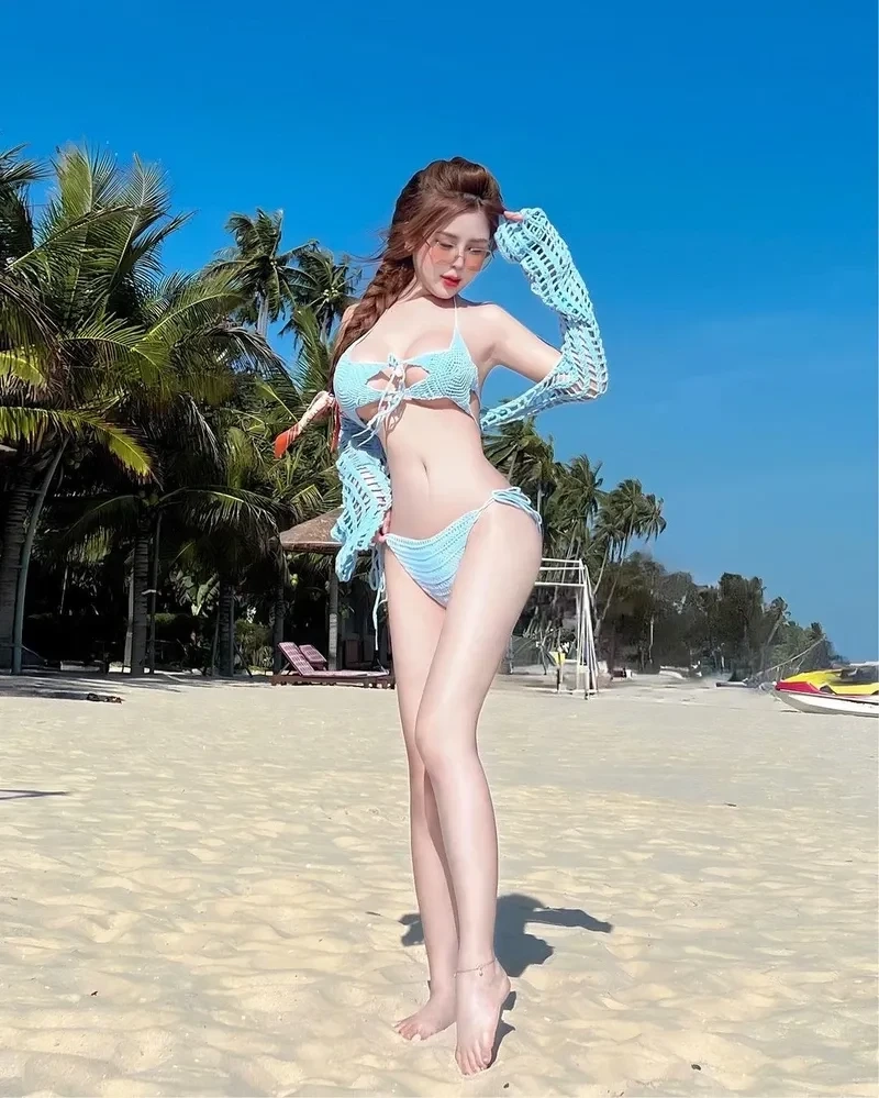 Tiktok cô gái xinh đẹp chia sẻ những khoảnh khắc rạng rỡ