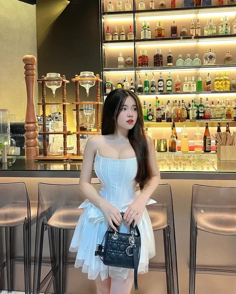 Ảnh gái đẹp tiktok ghi lại những khoảnh khắc tươi tắn và dễ thương