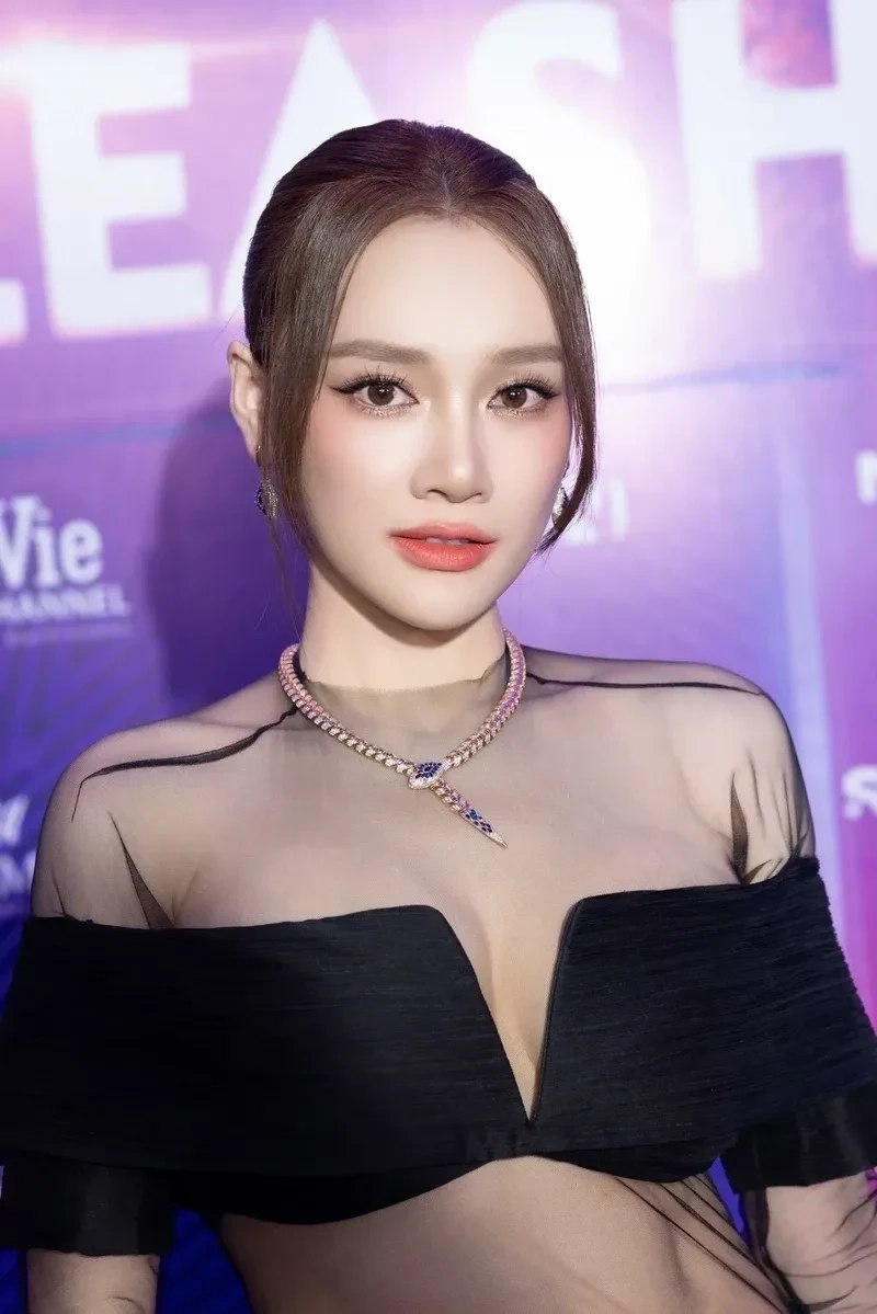 Tiểu sử diễn viên Nhã Phương cùng những cột mốc quan trọng