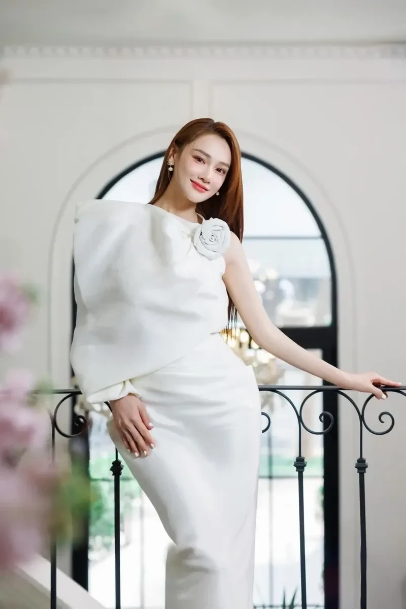 Trường Giang và Nhã Phương thường xuyên xuất hiện cùng nhau