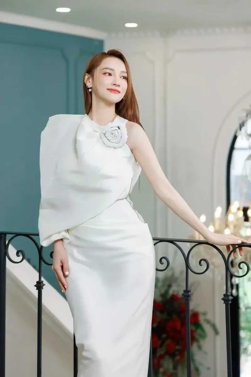 Vợ của Trường Giang là diễn viên Nhã Phương tài năng