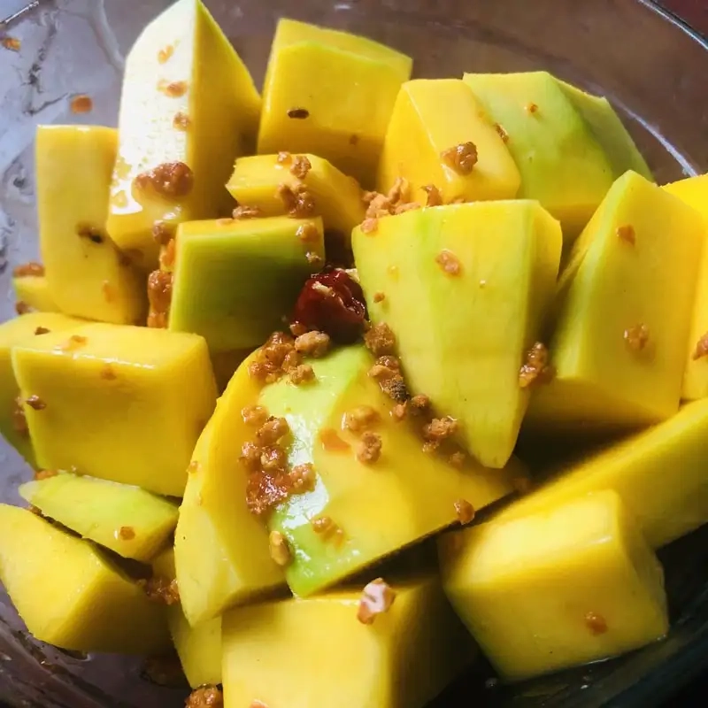 Lưu ý khi chọn xoài và gia vị