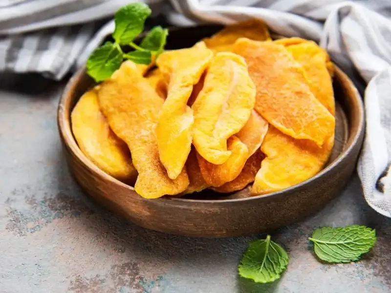 Bí quyết giữ xoài sấy dẻo lâu hỏng