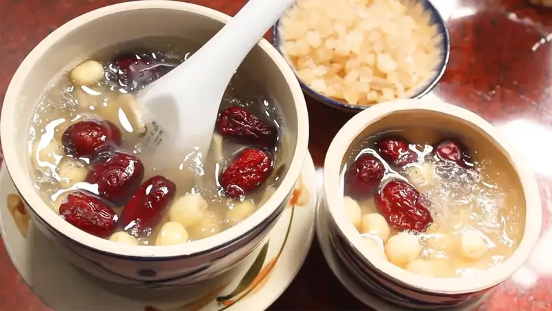 Yến chưng là gì và lợi ích sức khỏe