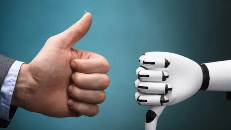 Nguy cơ mất việc và thay đổi môi trường lao động do AI