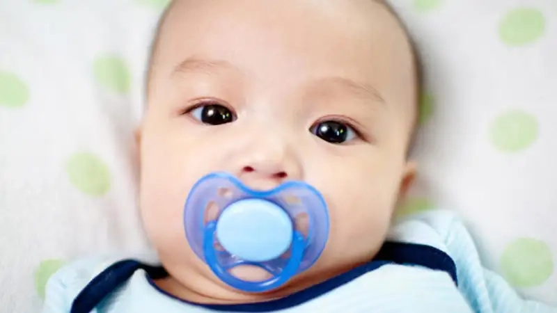 Ti giả nguy cơ ảnh hưởng răng miệng và phát triển hàm