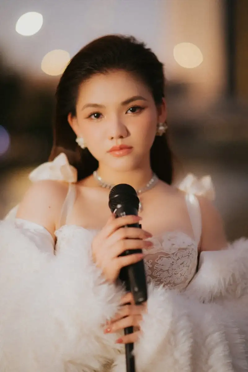 Nhận định cá nhân về Lady Mây