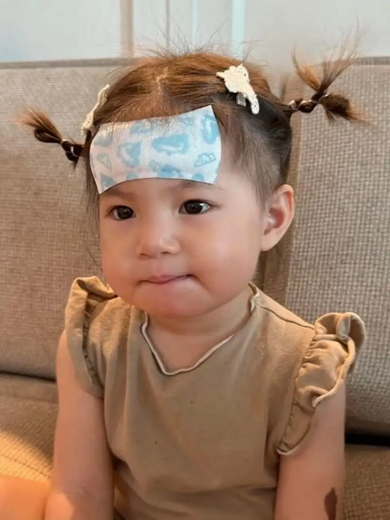 Ảnh meme bé pam ngộ nghĩnh khiến ai cũng thích